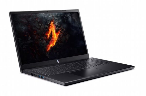 Acer Nitro V15 in actie / gaming